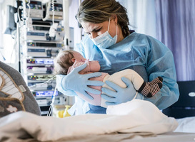 Afdeling neonatologie Flevoziekenhuis Almere weer open na MRSA-uitbraak