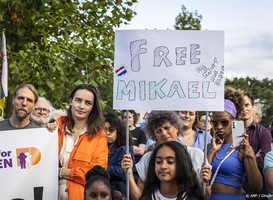 Bewoners van azc's zaterdag in actie voor nieuw kinderpardon 