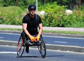 La Vuelta Holanda en Fonds Gehandicaptensport maken sport eerlijk