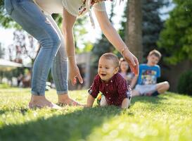 Ondersteuning aan gedupeerde ouders in het buitenland