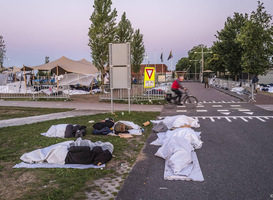 Rode Kruis heeft grote zorgen om gebrek aan hygiëne Ter Apel