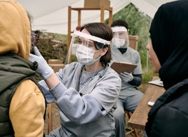 Asielzoekers in Ter Apel krijgen niet tijdig medische intake of tbc-screening