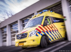 Politie onderzoekt val 1-jarige uit raam vier hoog